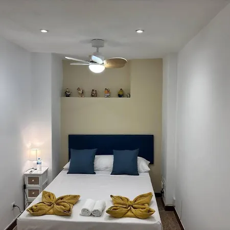 Garden - Center - La Nogalera Apartment